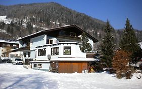 Gaestehaus Sagmeister